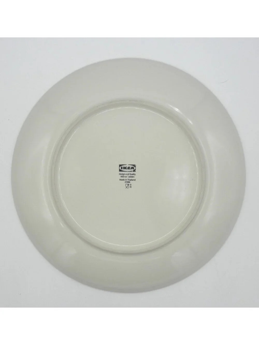 IKEA of Sweden 21986 Beige Dinner Plates Set of 4 Thailand 10.25 Inch Diameter